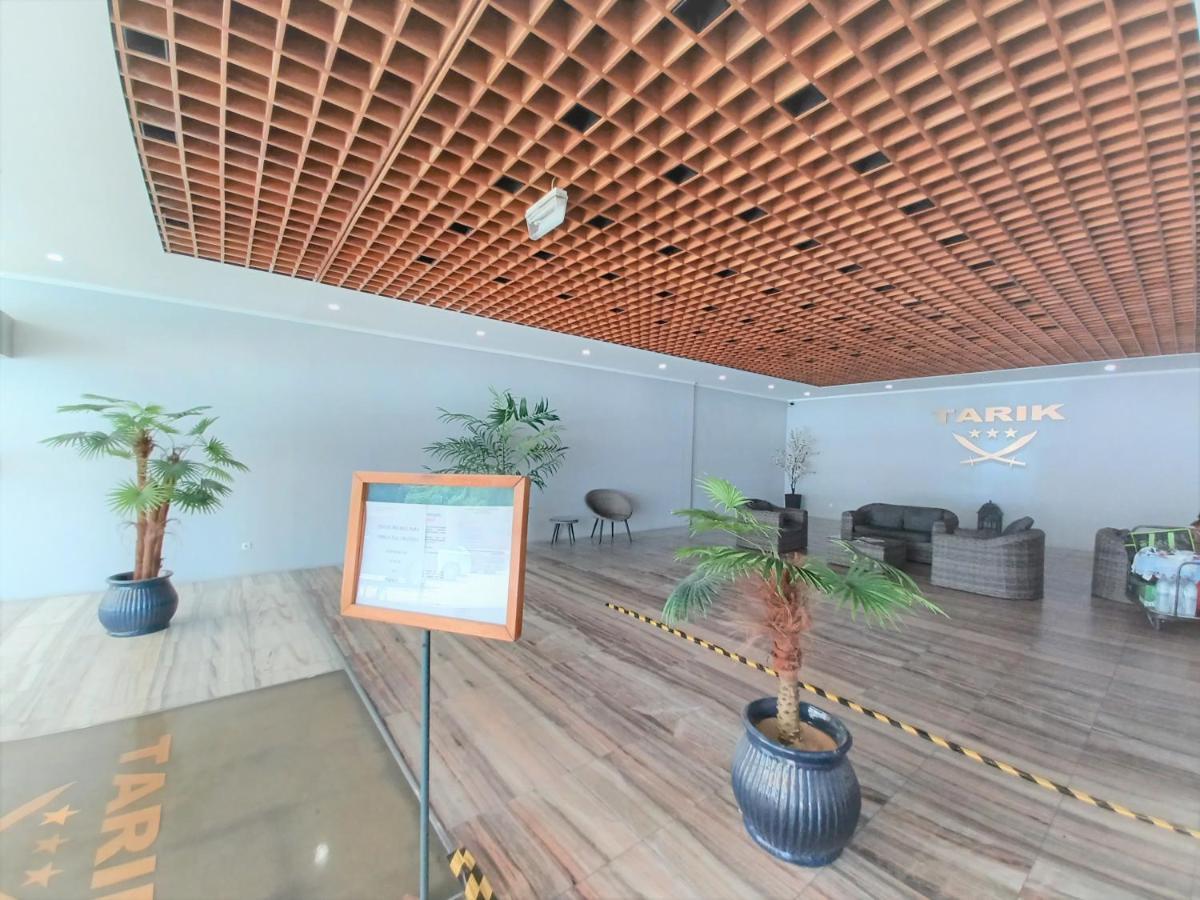 Tarik Beach Apartment ポルティマン エクステリア 写真