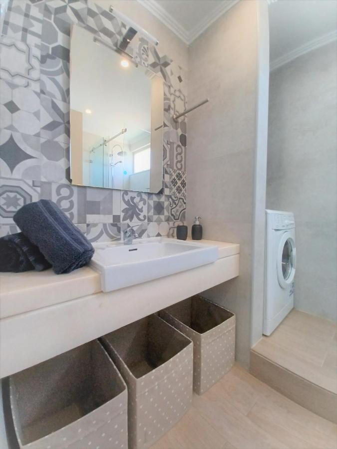 Tarik Beach Apartment ポルティマン エクステリア 写真